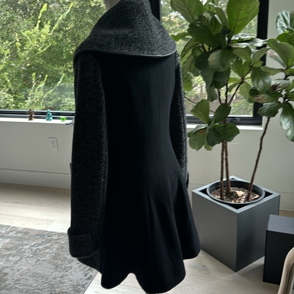 NWT Trina Turk Wool Coat - Picture 4 of 5
